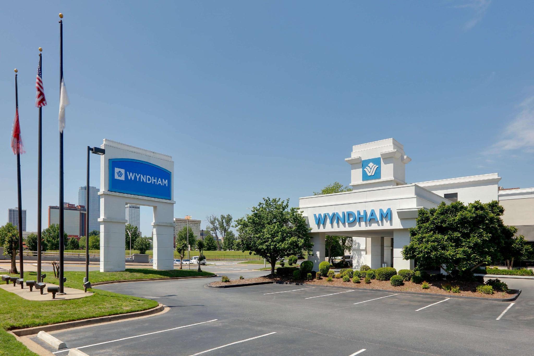 Wyndham Riverfront Hotel Литл-Рок Экстерьер фото
